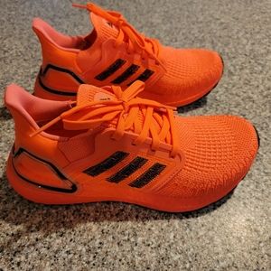Women 6.5 Adidas Ultraboost 20 Coral